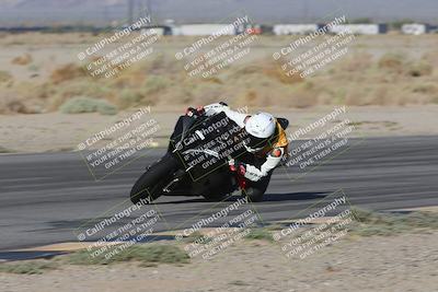 media/Sep-20-2025-Race Pace (Sat) [[d4e1b33f4d]]/Non Verified/Turn 4 Inside (8am)/